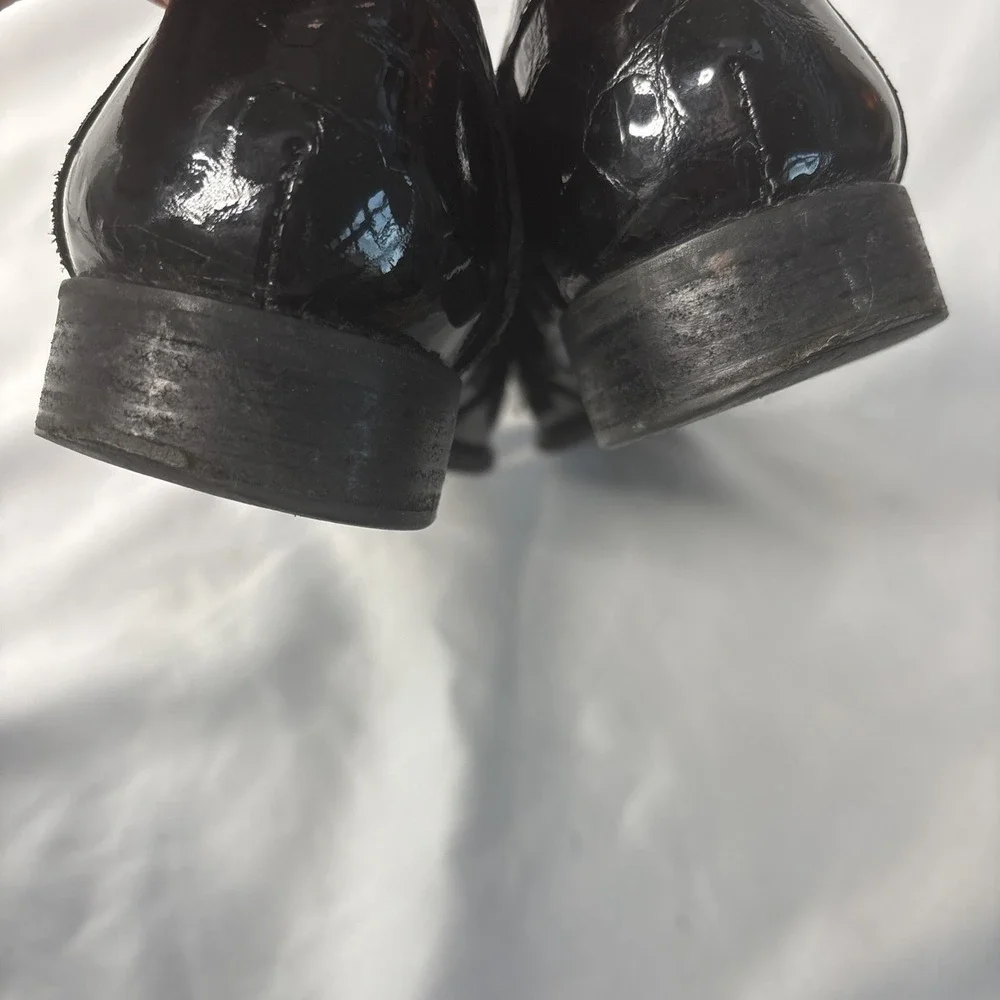 Stuart Weitzman Womens 8.5M Black Alligator Patent Leather Loafers Silver Buckle